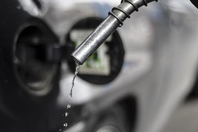 Akaryakıta zam geldi! Tabela değişti! İşte  21 Mayıs benzin ve motorin fiyatı