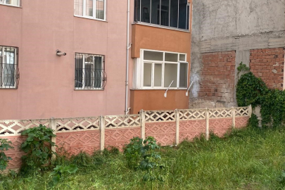 Elazığ'da 5. kattan düşen genç kız ağır yaralandı