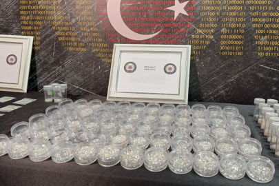 İstanbul'da pırlanta kaçakçılığında 38 kişi tutuklandı
