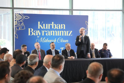 Bursa İnegöl protokolü bayramlaşma töreninde buluştu