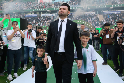 Bursaspor Başkanı Enes Çelik: “1. Lig’e borç bırakmadık”