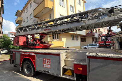 Düzce'de 3 katlı binada yangın paniği