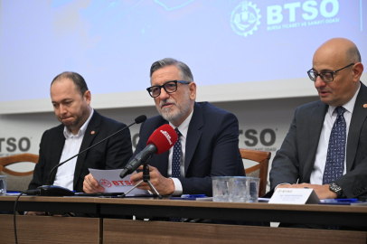 Bursa’da dijital ticaret zirvesi: Dev pazaryerleri BTSO’da buluştu