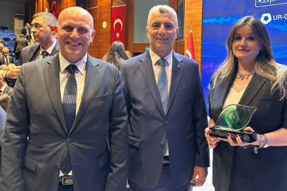 Bursa’nın dev firması Penguen Gıda’ya Sürdürülebilirlik Ödülü