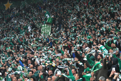 Bursaspor taraftarlarından mutlusu yok! İşte o mesajlar…