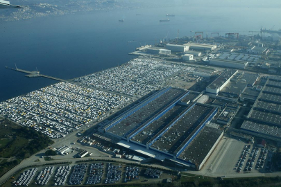 İhracat rekoru yenilendi: 2 milyar 428 milyon dolar