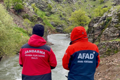 Muş'ta dereye düşen Gülsima Yıldız'ı arama çalışmaları sürüyor