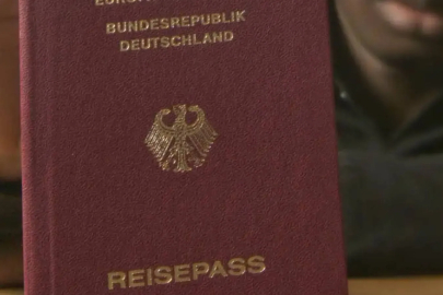Rekor sayıda kişiye Alman pasaportu verildi
