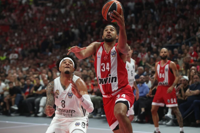 Nefes kesen EuroLeague finalinde şampiyon