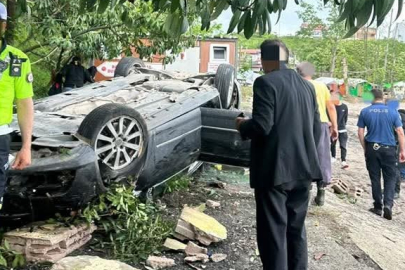 Giresun'da kediye çarpmamak için manevra yapınca araç plaja uçtu: 4 yaralı