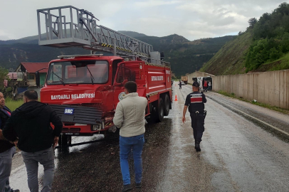 Tokat'ta cenaze dönüşü minibüs devrildi: 4 yaralı