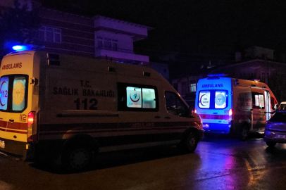 Çorum'da 2 genç bıçakla yaralandı