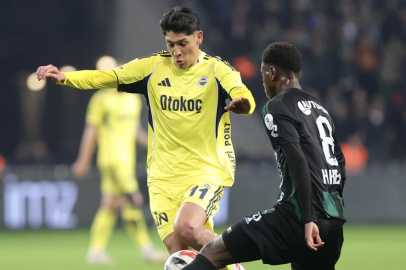 Edson Alvarez'in dünyası başına yıkıldı! Şimdi kara kara ne yapacağını düşünüyor