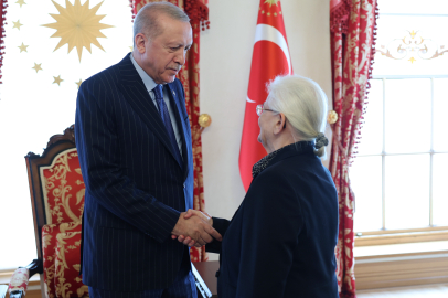 Erdoğan, Adnan Menderes ve dava arkadaşlarının ailelerini kabul etti