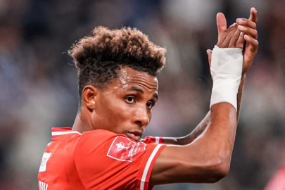 Gedson Fernandes gemileri yaktı