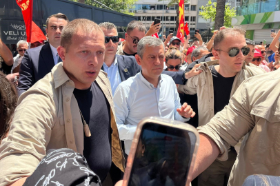 İzmir'de miting gerilimi! Özgür Özel'den Kılıçdaroğlu'na "tarihi" çağrı...