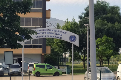 Bursa’da mahalle muhtarından çok sert 'çöp' tepkisi: Burası park… çöplük değil!