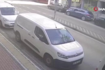 Bursa'da 6 araca çarptı takla atarak durabildi! Ortalık savaş alanına döndü