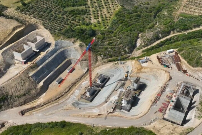 Akdeniz'den Avrupa'ya uzanacak Antalya-Alanya Otoyolu Projesi'nde çalışmalar hızlandı