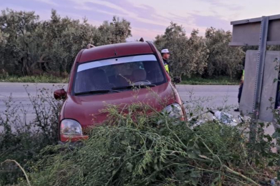 Bursa'da korkutan kaza: Motosiklet ile otomobil çarpıştı! Yaralılar var...