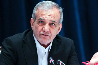 İran Cumhurbaşkanı: Askeri hedeflerine ulaşamayan düşman, ülkenin ekonomisini zedelemeye çalışıyor