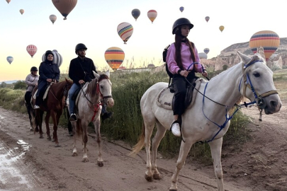 Kurban Bayramı tatilinde Kapadokya'da yerli turist yoğunluğu yaşanıyor