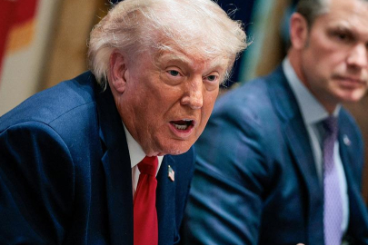 Trump bu sefer Umman'ı tehdit etti! "Yoksa havaya uçuracağız"