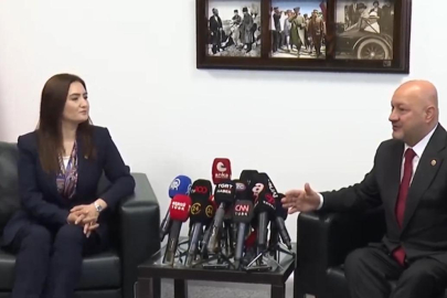 AK Parti ve CHP arasında uzun süre sonra ilk: Genel Merkezde bayramlaştılar