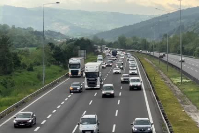 Bolu’da Kurban Bayramı dönüşü ağır vasıtalara geçit yok