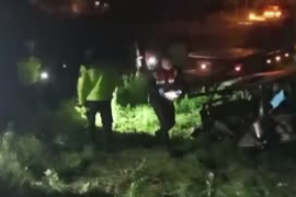 Isparta'da kaza sonucu ikiye bölünen otomobildeki 2 kişi yaralandı