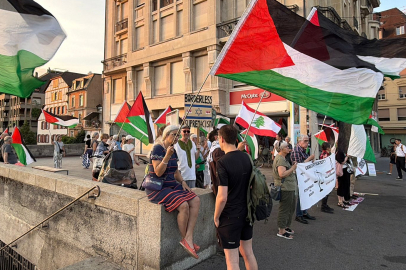 İsviçre'nin Basel kentinde Filistin'e destek eylemi düzenlendi