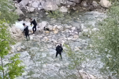 Kahramanmaraş'ta nehirde kaybolan şahıs her yerde aranıyor