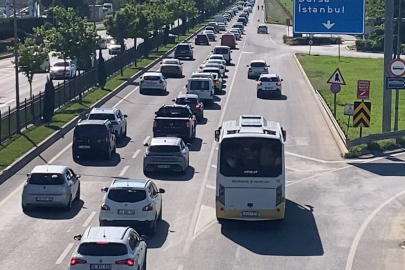 Bursa'da bayram dönüş trafiği İnegöl'de yoğunlaştı