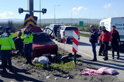 Bolu'da feci kaza: Karı koca öldü, kız çocuğu ağır yaralı!