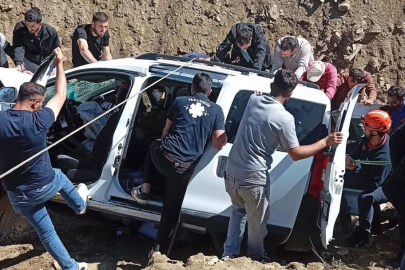 Muş’ta çaya düşen otomobildeki 1 kişi yaralandı