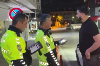 Aksaray'da alkolmetreye üflemedi, 352 bin lira ceza kesilip 5 yıl ehliyetine el konuldu