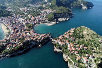 Bayramda 6 bin nüfuslu ilçeye 182 bin kişi geldi!