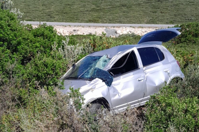 Aydın'da şarampole devrilen otomobildeki 2 kişi öldü