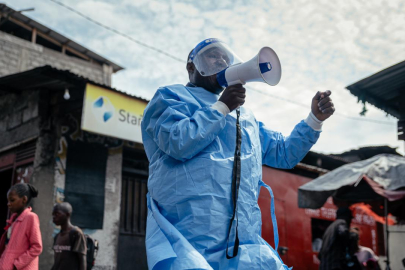 Dünya Kupası'nda Ebola alarmı: Milyonlarca taraftar virüsü yayabilir