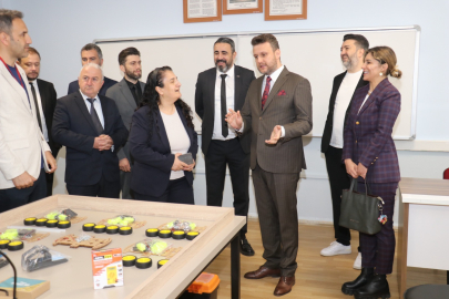 Bursa Keles'teki çocuklara teknoloji desteği