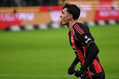 Milli futbolcu için Dursun Özbek'ten 60 milyon euro istediler!