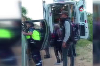 Siirt'te kalp krizi geçiren kadın, katır sırtında sağlık ekiplerine ulaştırıldı