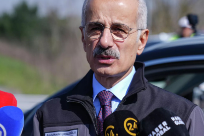 Bakan Uraloğlu, Hürmüz Boğazı'ndaki Türk gemileriyle ilgili son bilgiyi paylaştı