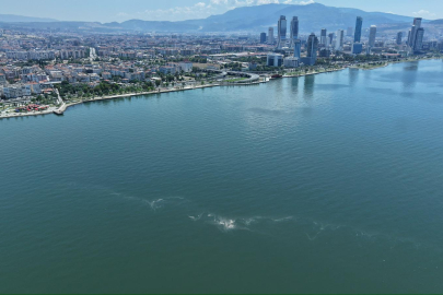 İzmir Körfezi'nde kirlilik dron ile tespit edildi
