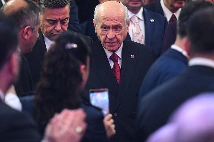 Bahçeli'den Özel'e: Krizi derinleştirecek hamleler yapıyor!