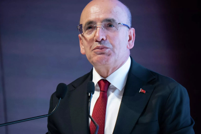 Bakan Şimşek'ten enflasyon hedefi: Yılı yüzde 20'lerde tamamlamasını bekliyoruz