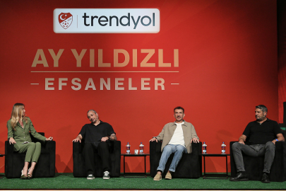 Bursa'da "Ay Yıldızlı Efsaneler" buluştu