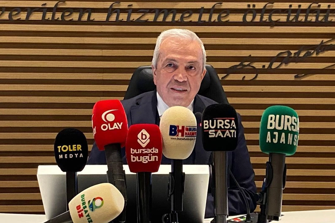 Bursa Nilüfer Belediye Başkanı Şadi Özdemir'den 'mutlak butlan' kararına sert çıkış: Partiyi kimse bölemez!