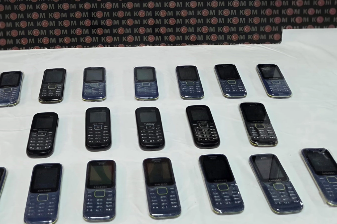 Kastamonu'da kaçak telefon operasyonu: 1 gözaltı