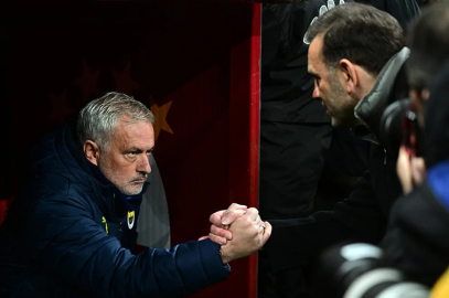 Mourinho'dan Türkiye'de çalıştığı döneme ilişkin olay hamle